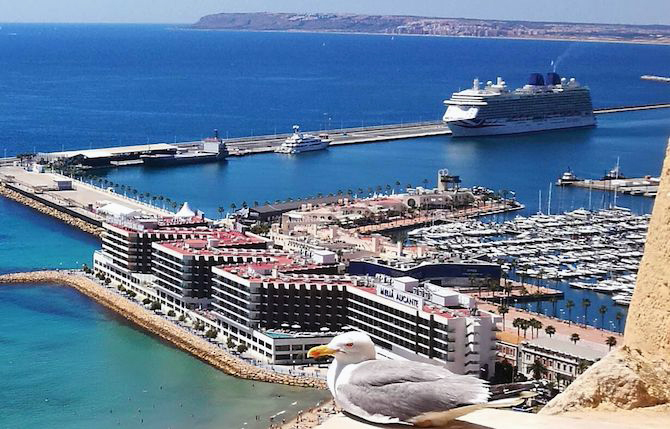 Read more about the article Alicante rechnet mit 87 Kreuzfahrtschiffen im Jahr 2023